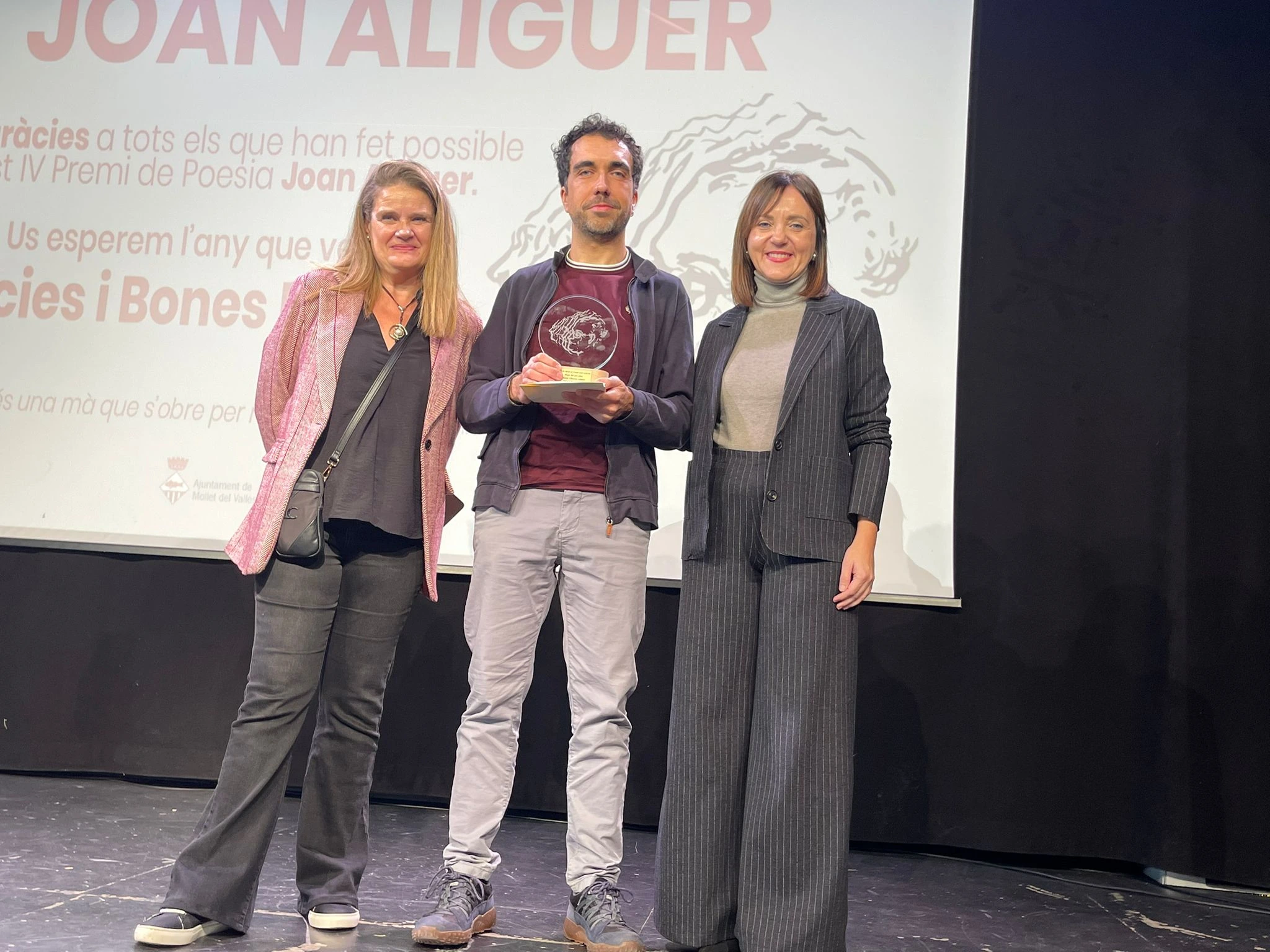 Guanyadors i organitzadors de la 4a edició del Premi de Poesia Joan Aliguer, 2025